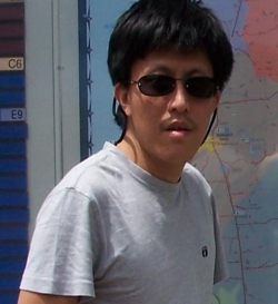 Keng Yin Fong (房 Fongky)