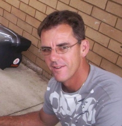 Mark Thomas