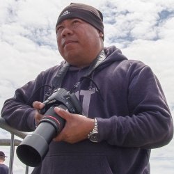 Demet Wilfred Flores