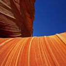 Wave wall
