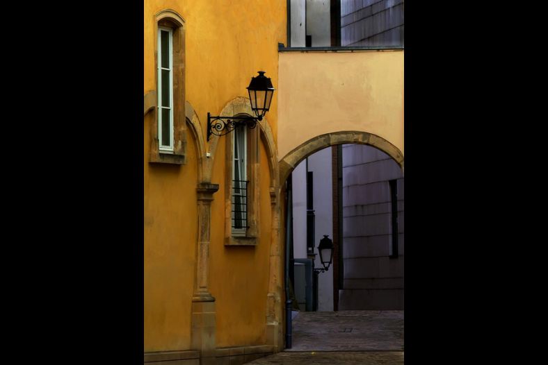 Windows 2