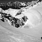 Skiing down from Palon de la Mare