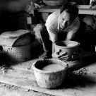 Pottery maker