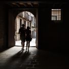 La pareja que encontro la luz.
