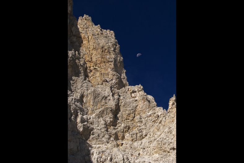 La Luna lassÃ¹