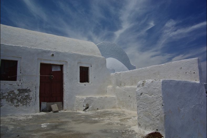 traditional santorini house
