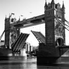 Tower Bridge BW