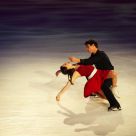 Pair skating