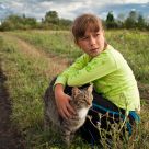 The girl and cat