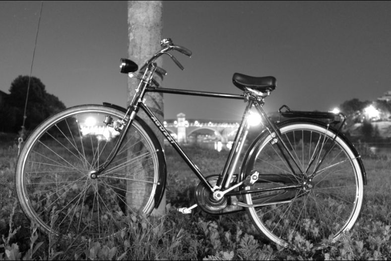 Frame chassis