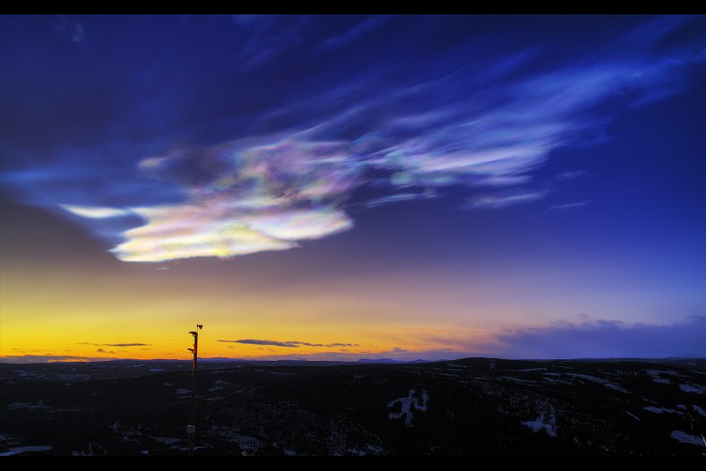 Nacreous Cloud