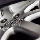 An Acura Rim