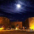 Diyarbakir Castle under the moonlight