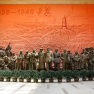 中国革命先辈塑像