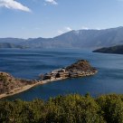 lugu lake