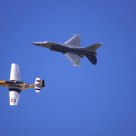 Flying Legends: P-51D and F16