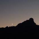 moon on the mountain putia