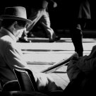 Lectura de periódico/Newspaper reader