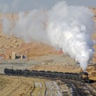 JS steamloco pull coal carragers