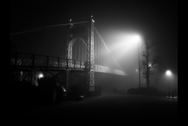 Mist surrounds the Grosvenor Suspension Bridge