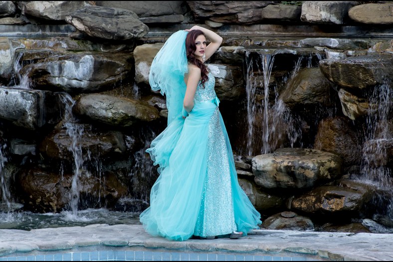 Modern Bridal Photoshoot