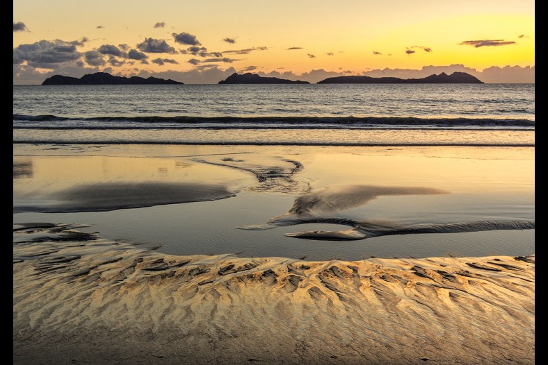 Sunset on the Samil beach